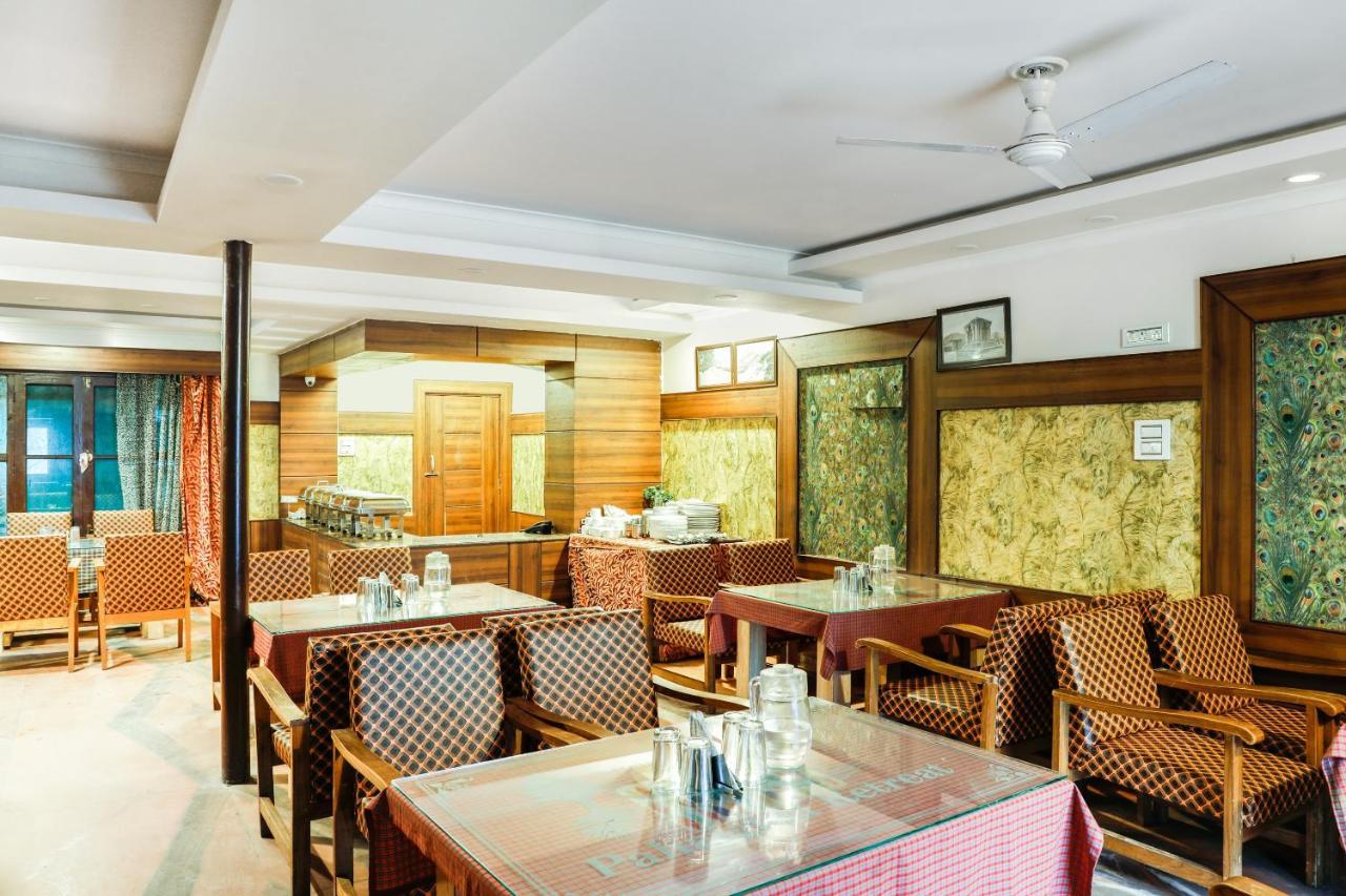 Pahalgam Retreat Hotel Exterior photo